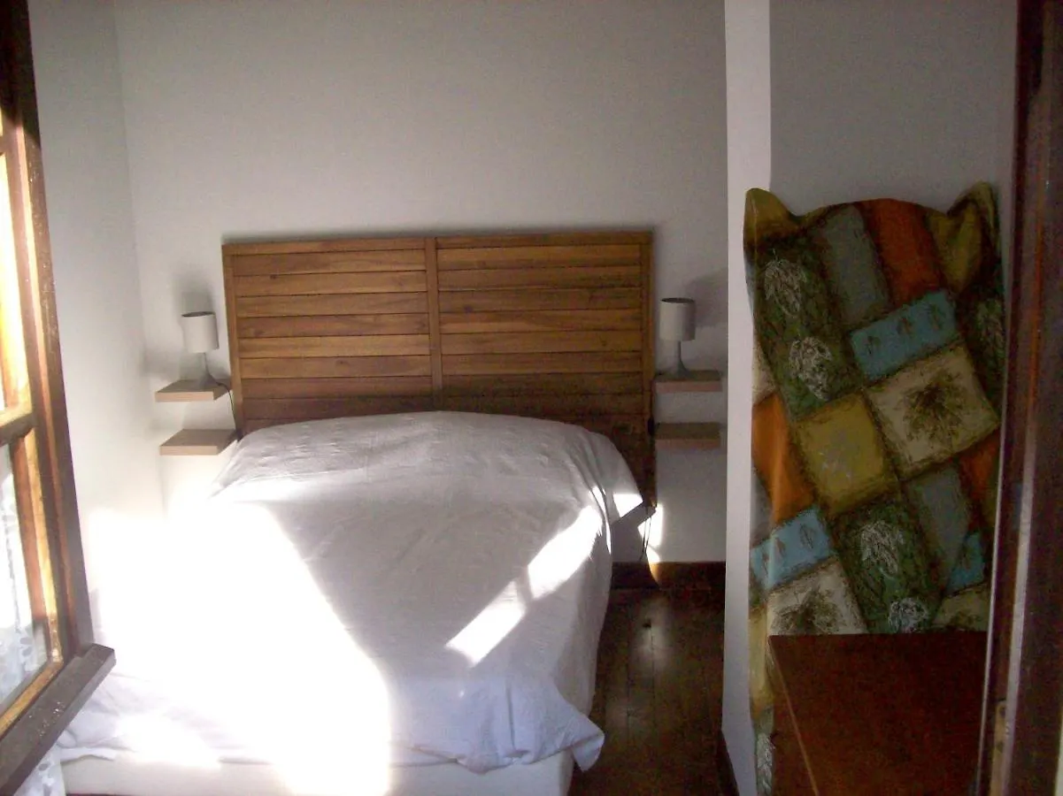 Holiday home Charmante Maison A Puy-L'Eveque Avec Jardin Et Balcon France